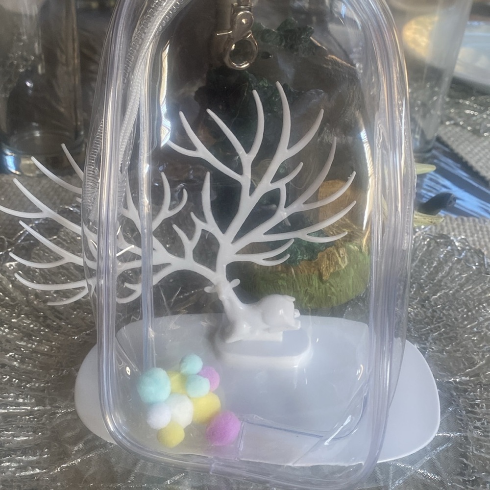 LABUBU STORAGE CASE! - Picture 7 of 7